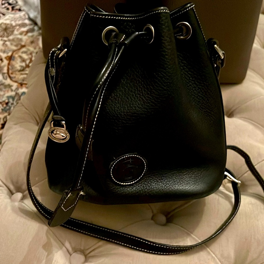 Vintage Dooney & Bourke Leather Bucket Bag